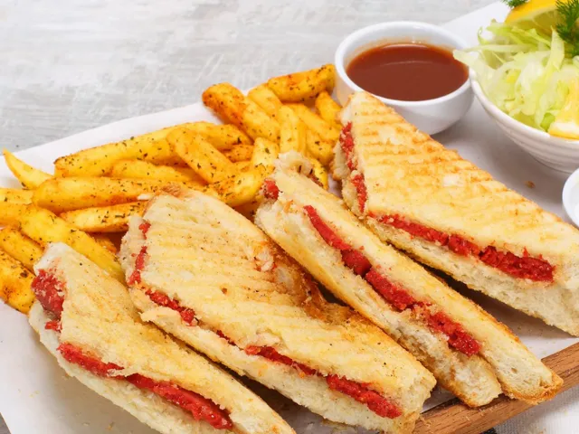 Karışık Tost